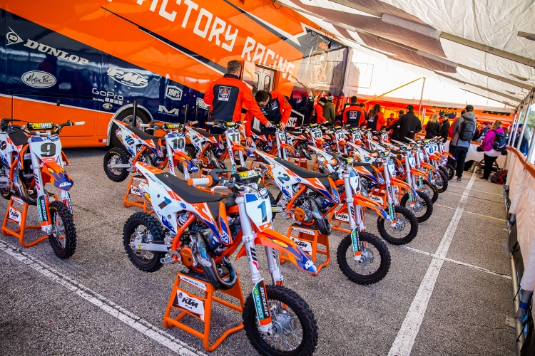 Monster Energy Supercross - Freestyle Photocross - Houston SX - KTM Jr Supercross Bikes